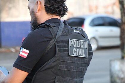 Policial em diligência