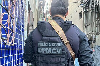 Policial em operação na Bahia