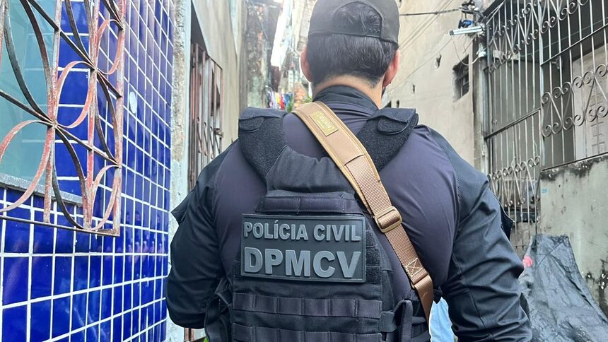 Policial em operação na Bahia