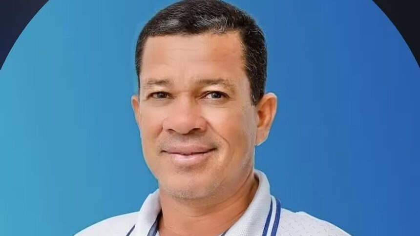 Ex-vereador Ernesto com semblante feliz