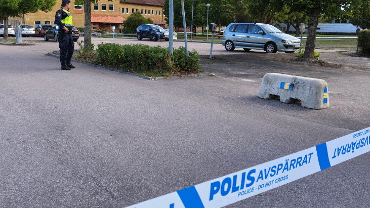Policial isola escola na Suécia