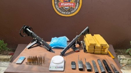 Drogas e armas apreendidas em Cassange