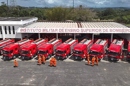 Novas viaturas do corpo de bombeiros