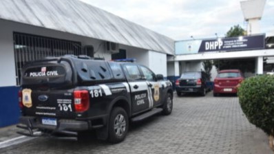CHUVA DE BALAS: mulher é atingida por quatro tiros em ataque no bairro Campinhos, em Vitória da Conquista