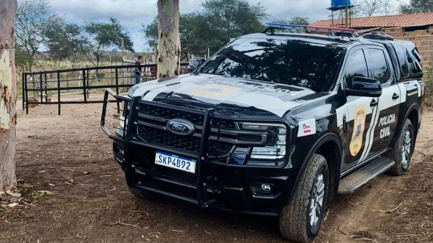 Viatura da Polícia Civil em Poções