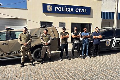Policiais civis e militares de Queimadas