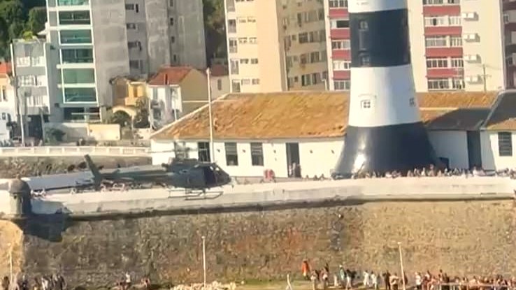 Helicóptero do GRAER na Barra