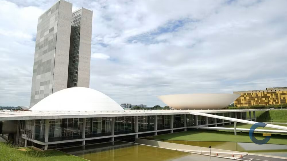 Policiais e militares eleitos em 2026: veja quem chega ao Congresso e às Assembleias