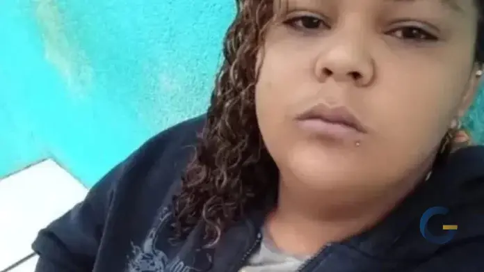 Mulher é morta a tiros por dupla em motocicleta em Medeiros Neto